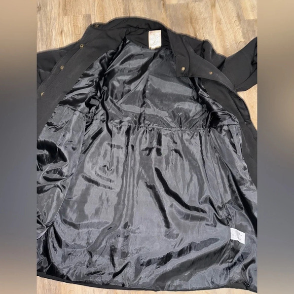 Tulle • Anthropologie • Black Quilted Coat - Picture 10 of 12